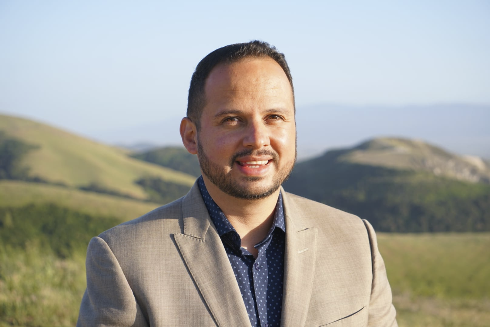 Dr. Javier González-Rocha